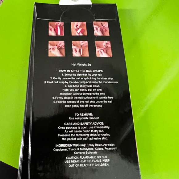 INSTANT NAIL FOILS graphic print fast wrap apply: nightmare before Christmas - Picture 2 of 5